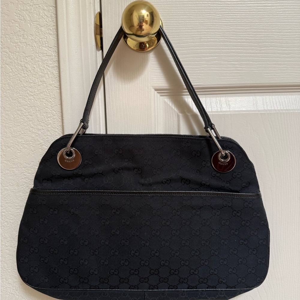 Gucci Black Monogram Shoulder Bag  GG Eclipse medium